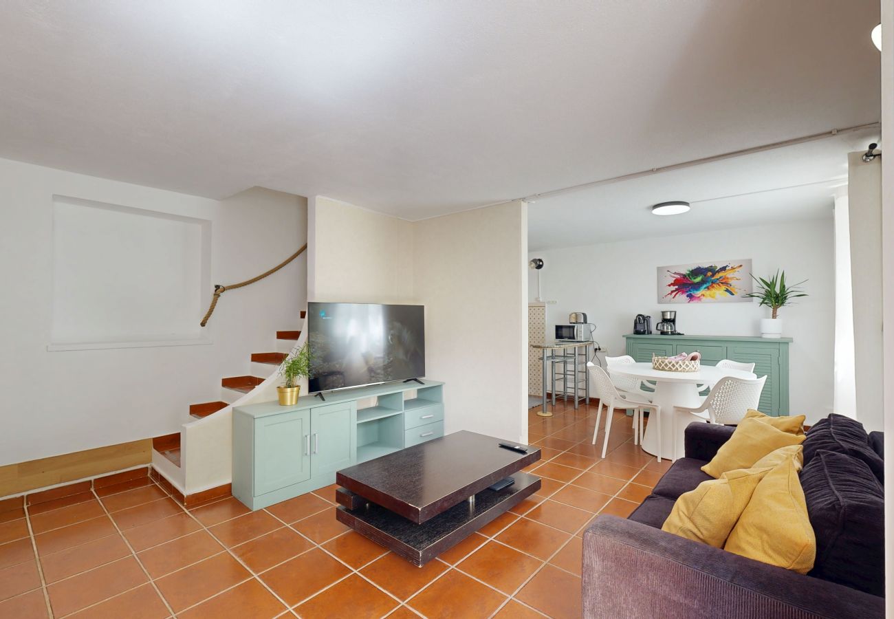 Farm stay in Guia - Quinta Casalinho - T2 Oura