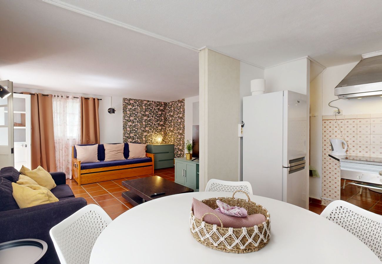 Farm stay in Guia - Quinta Casalinho - T2 Oura