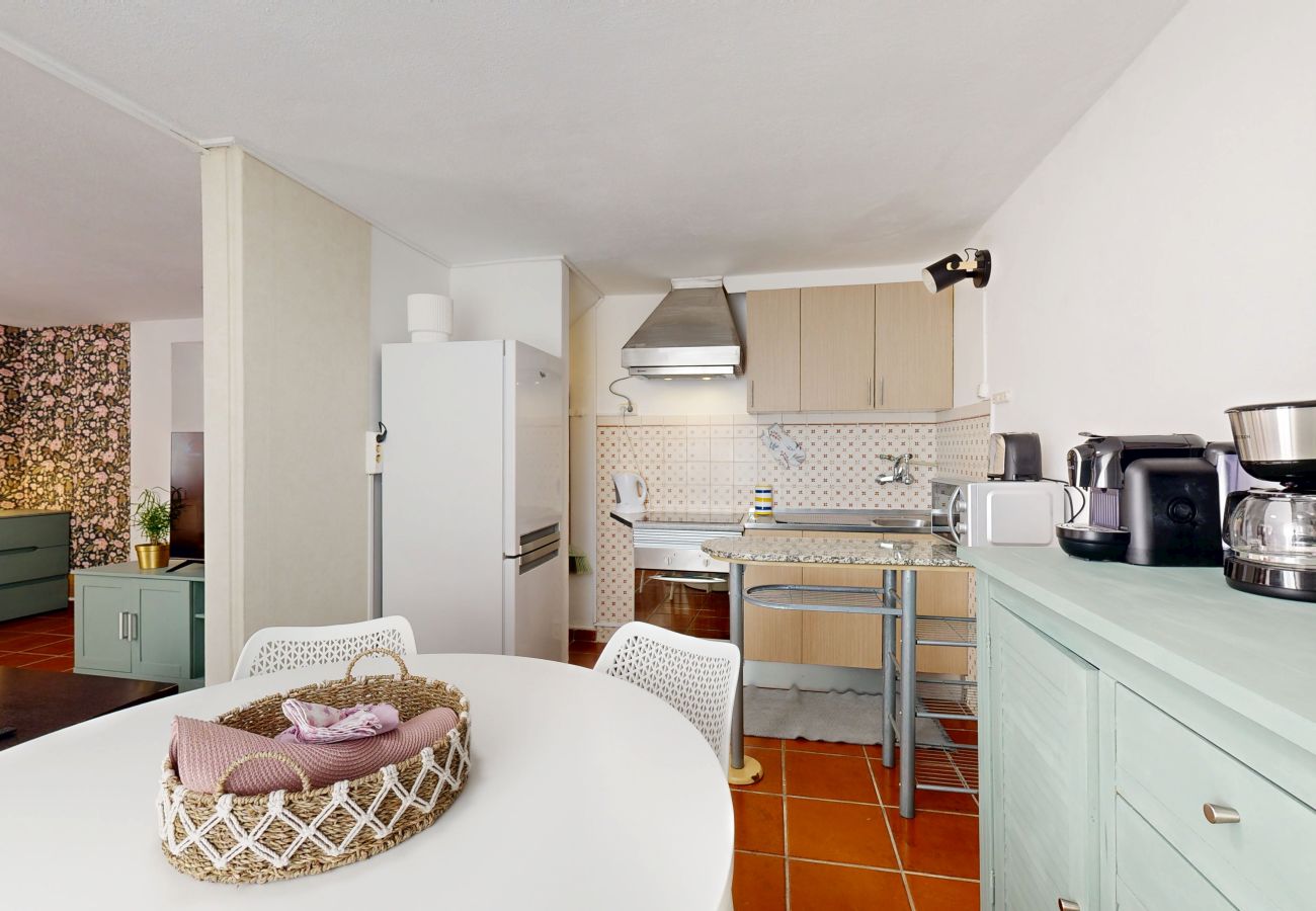 Farm stay in Guia - Quinta Casalinho - T2 Oura