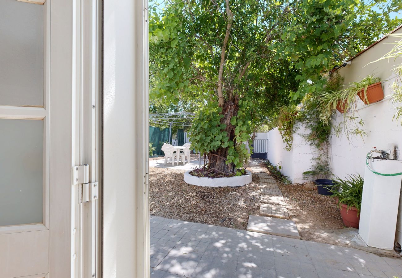 Farm stay in Guia - Quinta Casalinho - T2 Oura