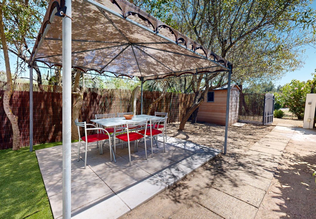 Farm stay in Guia - Quinta Casalinho - T2 Amendoeira