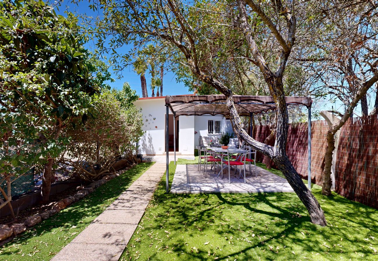 Farm stay in Guia - Quinta Casalinho - T2 Amendoeira