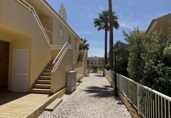 Apartment in Vale Rebelho - T1 Apartment Jardins Vale Parra Apartment in Vale Rebelho - T1 Apartment Jardins Vale Parra