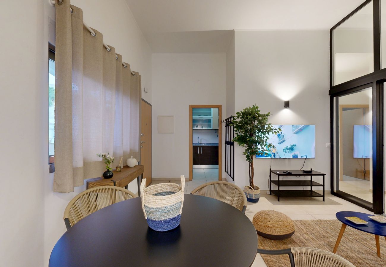 Apartment in Albufeira - Apartamento T0 MFA, 400m Praia dos Pescadores