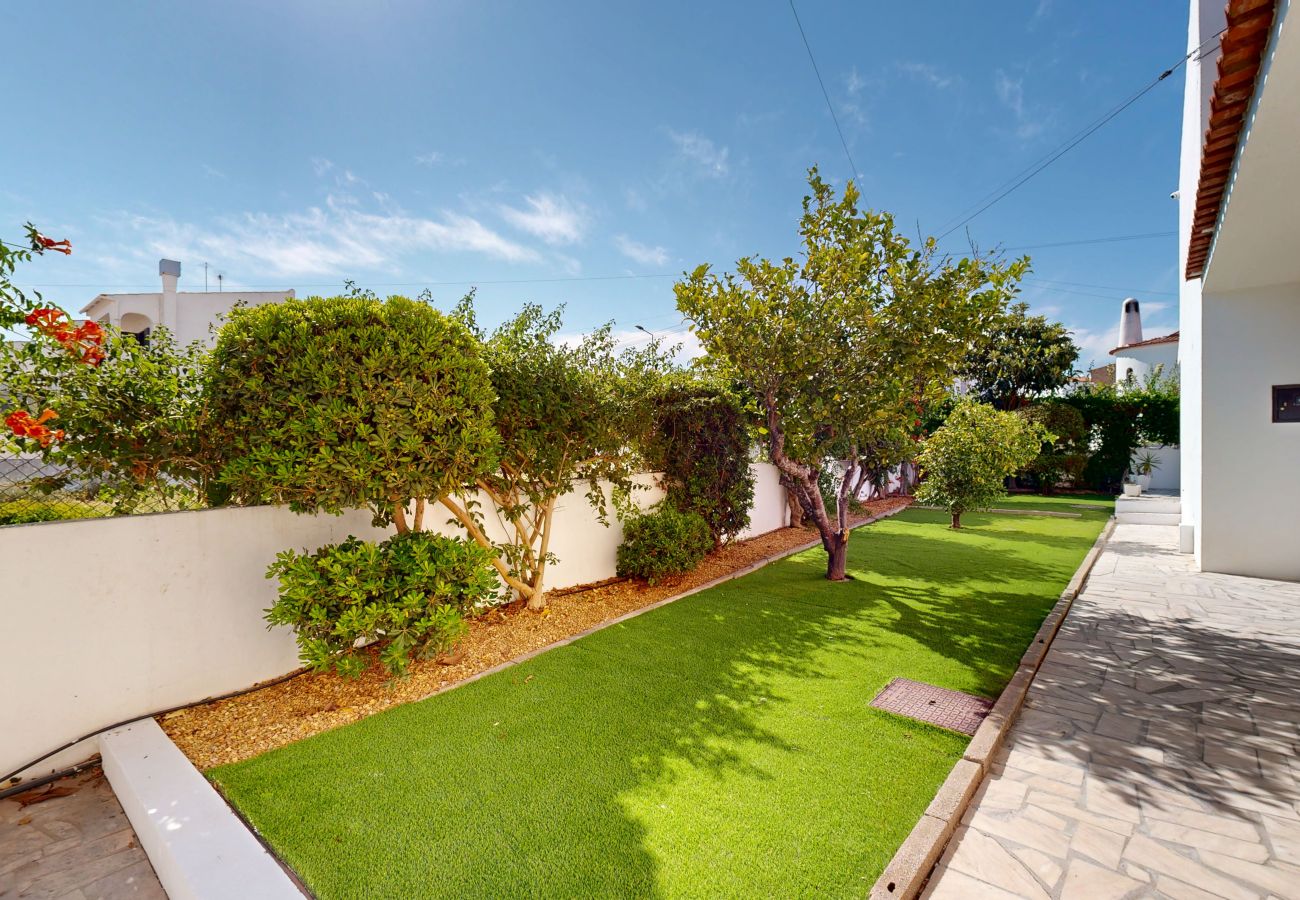 Terraced House in Albufeira - Oura Villas V4 102