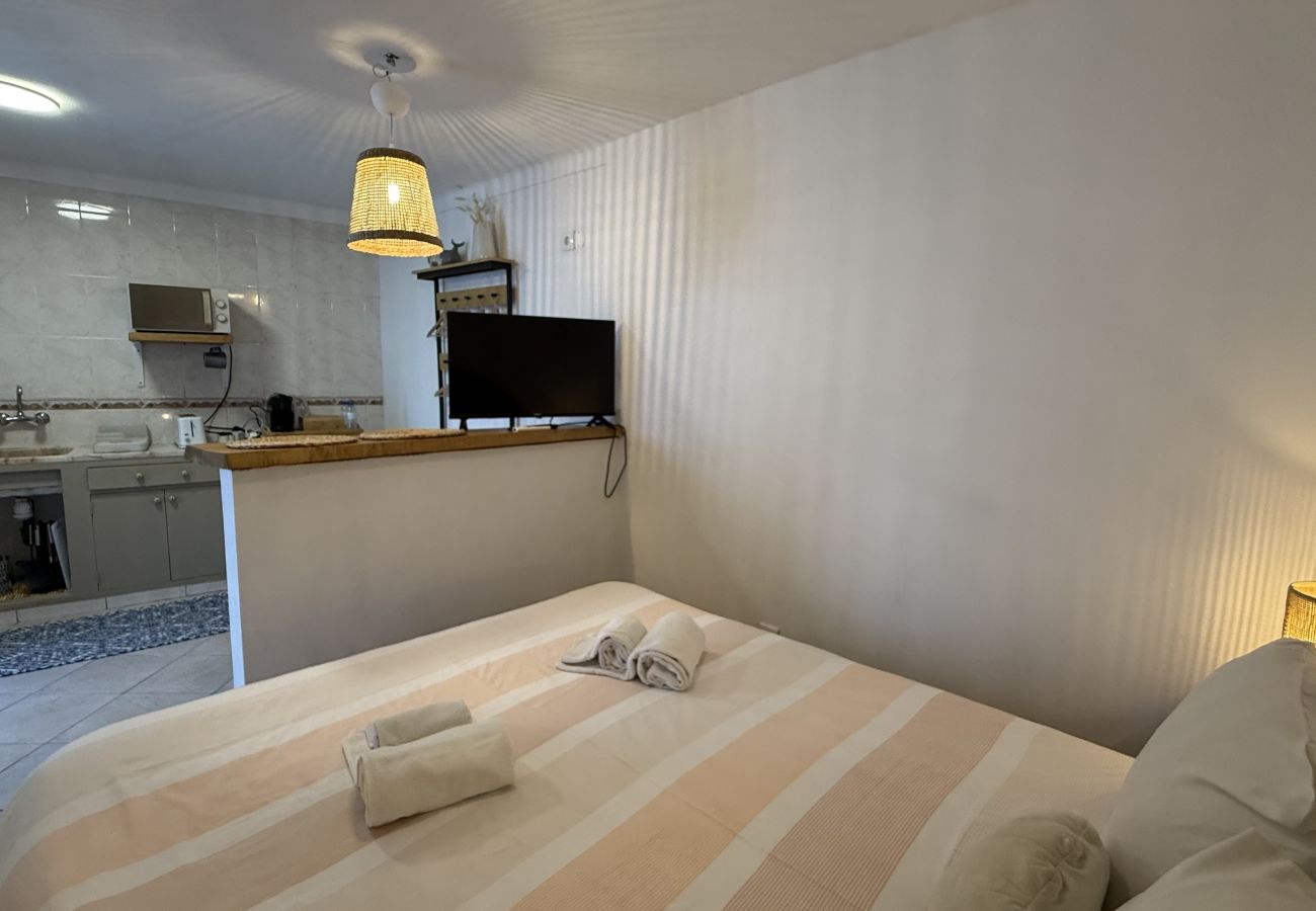 Apartment in Albufeira - Little Shell Studio by the Sea