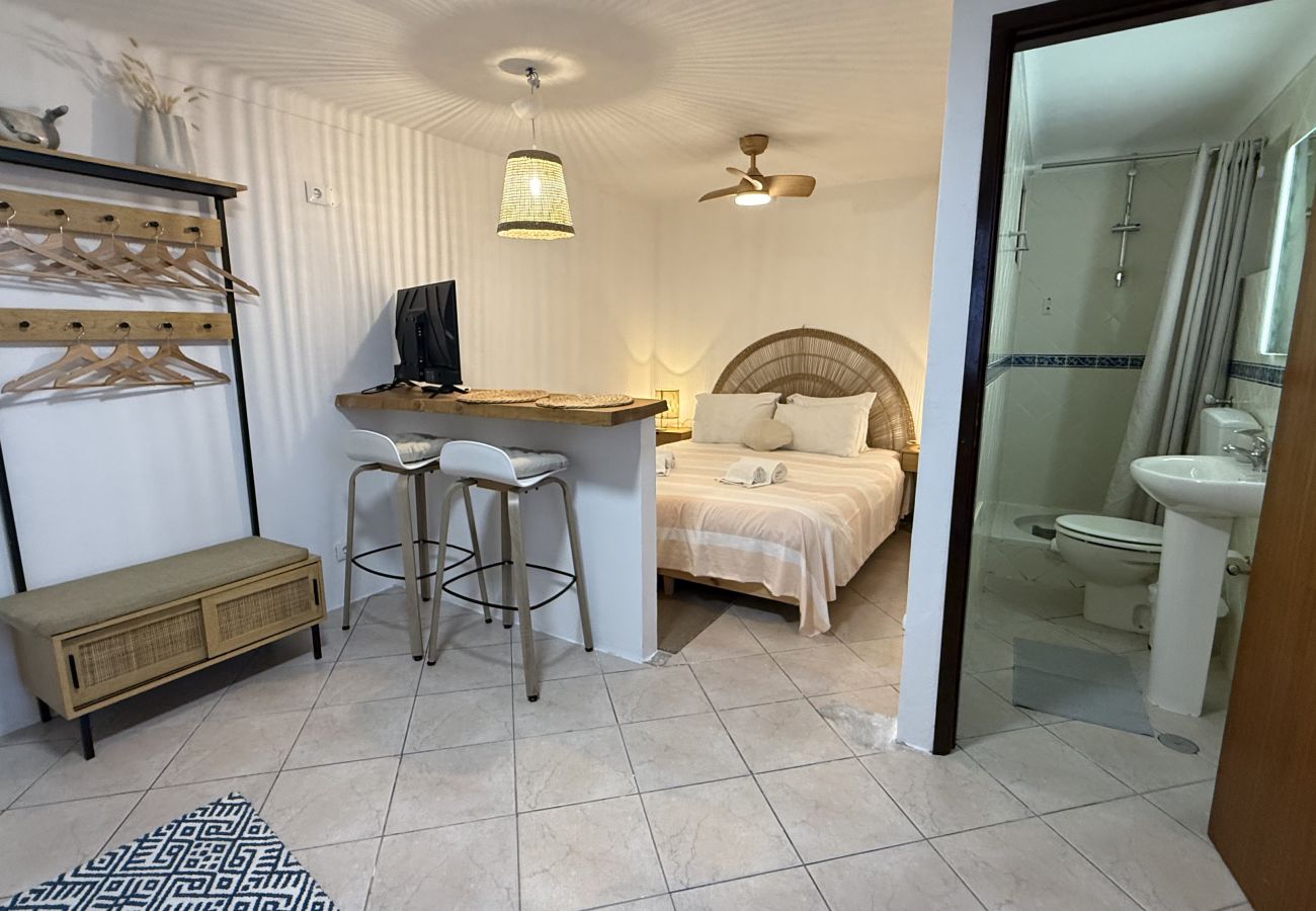 Apartment in Albufeira - Little Shell Studio by the Sea