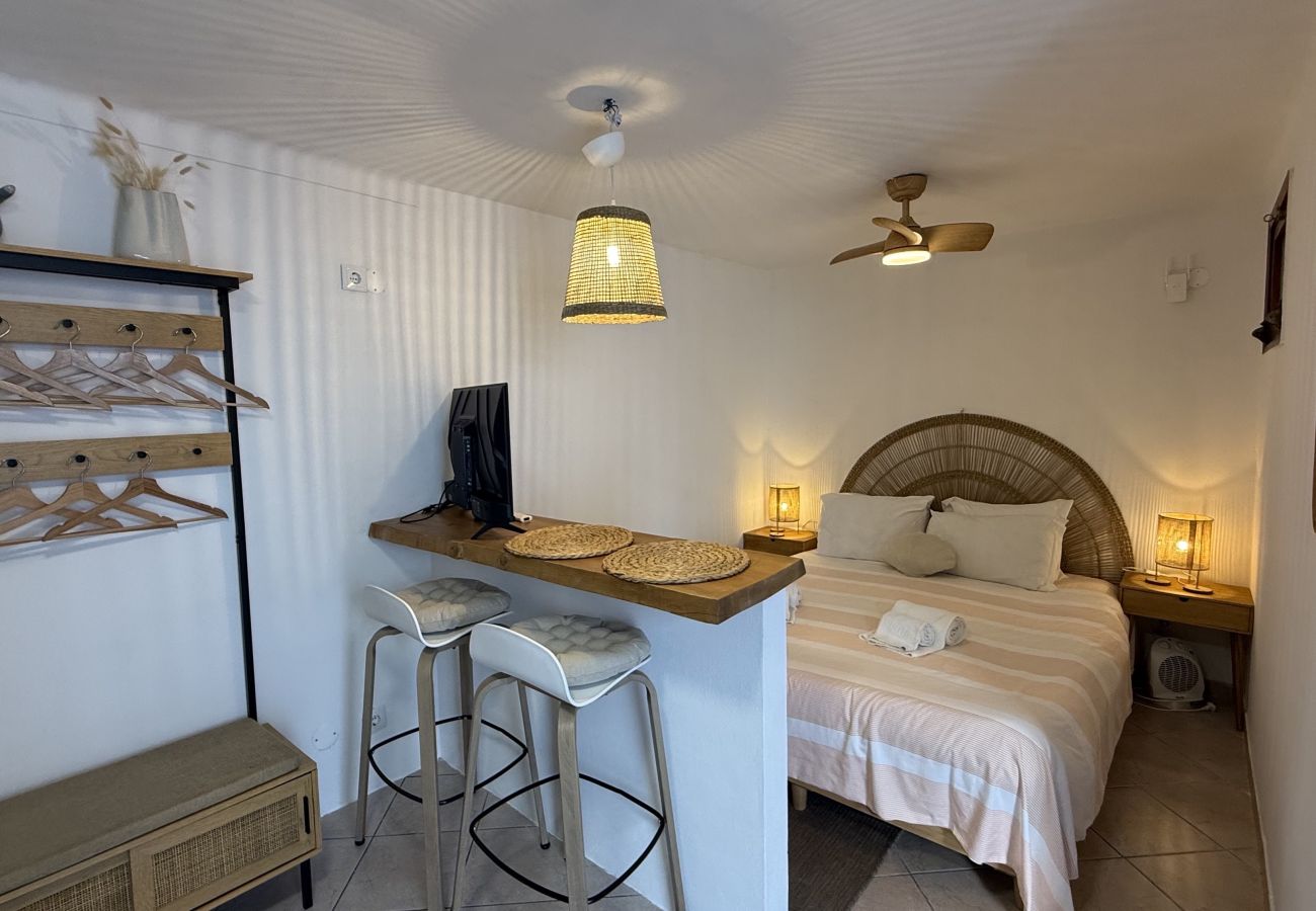 Apartment in Albufeira - Little Shell Studio by the Sea