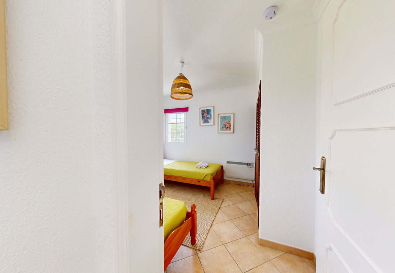 Villa in Albufeira - Villa Hipolito V4 with Pool and BBQ