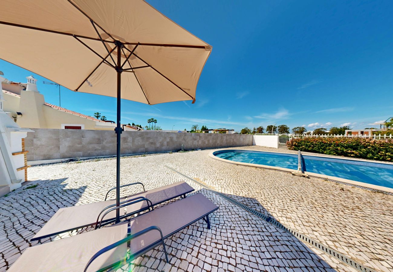 Villa in Albufeira - Villa Hipolito V4 with Pool and BBQ