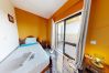 Rent by room in Alcantarilha - Quarto Laranja, Villa Ventura, V6 em Alcantarilha